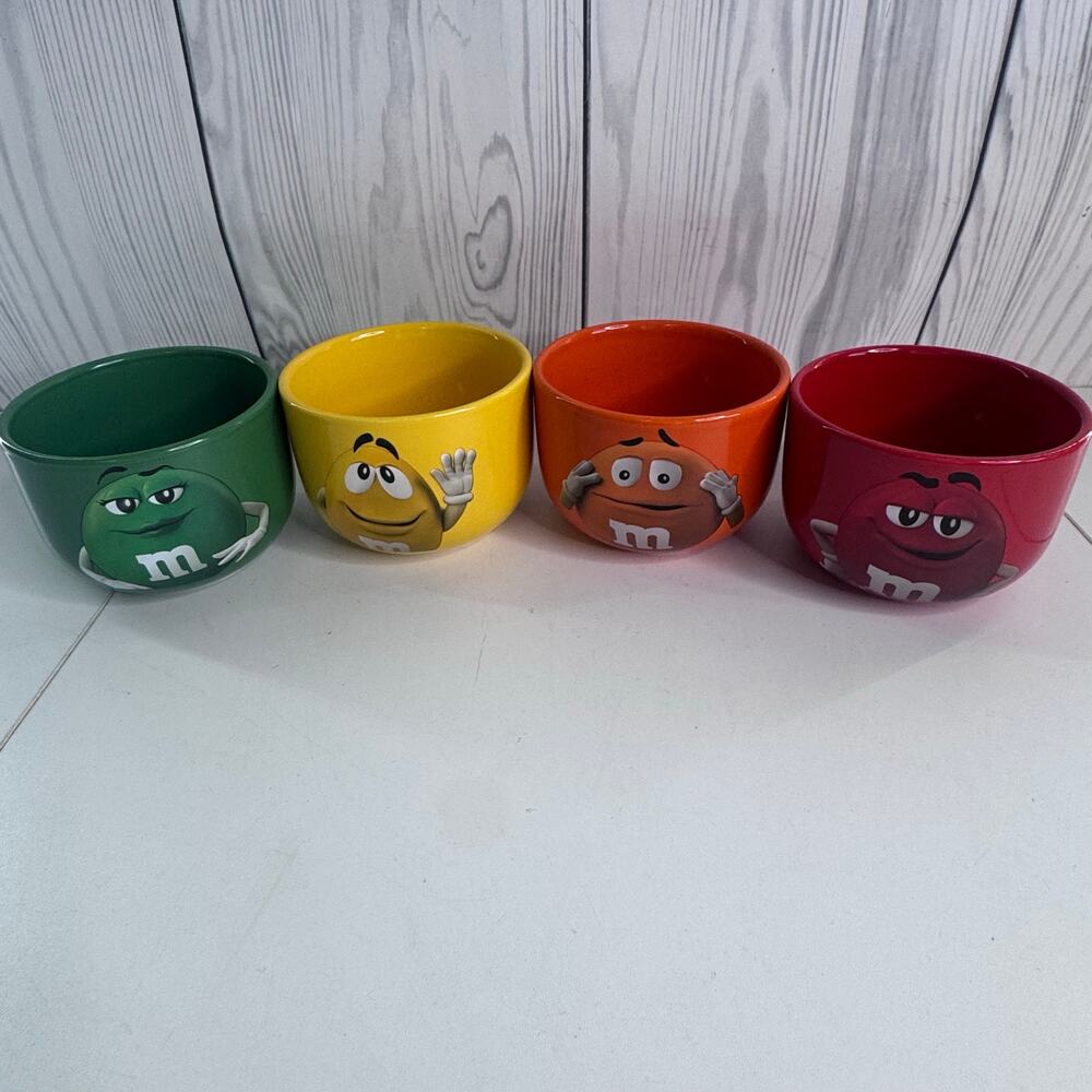 M&M Character Snack Bowl Set 4 Red Green Yellow Orange Candy Dish
